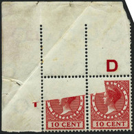 ** N°142 10c Rouge, Paire Coin De Feuille Spectaculaire Variété D'impression Due à Un Mauvais Pliage - TB - Other & Unclassified