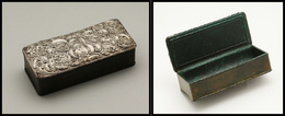 Boite En Cuir Vert, Couvercle Argent Avec Monogramme, 1 Comp., 110x45x30mm. - TB - Stamp Boxes