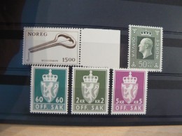 Lot NORVEGE - Timbres Neufs ** - Cote + 50 - Sammlungen