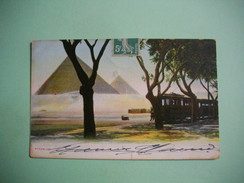 PYRAMIDE  -  ( Les Pyramides Avec Un Moyen De Transport  )  -  Tramway - Train - Autocart ...?   - 1910 -  EGYPTE  - - Pyramides