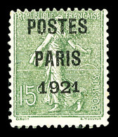 (*) N°28a, 15c Vert-olive. Postes Paris 1921. Grands Chiffres '192'. SUP. R.R.R. (signé Calves/certificat)  Cote: 3250 E - Non Classés