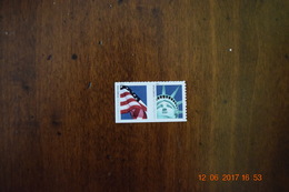 USA 2011. Scott #4518-4519. LADY LIBERTY & U.S. FLAG, ATM Booklet Pair. MICROPRINTED “4evr”. Neuf, MNH (**) - Ongebruikt