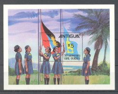 Antigua - 1981 Scouts Block MNH__(TH-17731) - 1960-1981 Autonomie Interne