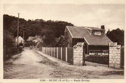 CPA - BUTRY (95) - Aspect De La Ruelle Bernay Dans Les Années 20 / 30 - Butry