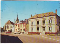 Cpsm  St Valerien  La Mairie - Saint Valerien