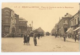 62 - Pas De Calais Bruay En Artois Place Du Cercle Et Rue De La République - Autres & Non Classés