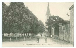 85 - SAINTE HERMINE - Place De La Liberté - Sainte Hermine