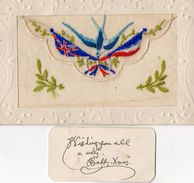 CPA 2033 - MILITARIA - Carte Brodée Militaire - Guerre 1914 - 18 - Drapeaux & Hirondelle - Brodées