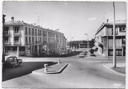 CPSM . LAON - Avenue Carnot. - Laon