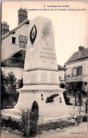 78 LES ESSARTS LE ROI - Le Monument Aux Morts - Les Essarts Le Roi