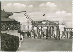 Berlin - Brandenburger Tor - Panzer - Mercedes - Foto-Ansichtskarte - Verlag Hans Andres Berlin - Tiergarten