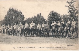 ---- 02 ---- MILITARIA -  Camp De Sissonne Artillerie Hippomobile - Rentrant Du Tir TTB Neuve - Sissonne
