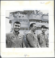 Thematik: Raumfahrt / Astronautics: 1969, Yemen (Kingdom). Layout With Photograph "The Astronauts Aboard U.S.S. Iwo Jima - Other & Unclassified