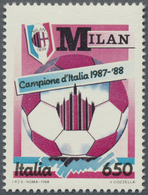 ** Italien: 1988, 650 L Fussballweltmeisterschaft AC Mailand Mit Blauer Statt Grüner Farbe Im Bild, Einwandfrei G - Marcophilie