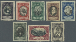 * Liechtenstein: 1921, Freimarken: Landschaften, Gebäude Und Fürst Johann II., 8 Werte, Teils Kaum Merkbare Falz - Covers & Documents