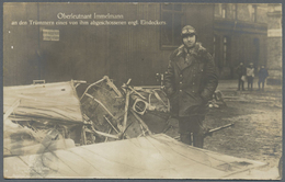 Ansichtskarten: Motive / Thematics: FLUG, Oberleutnant IMMELMANN An Den Trümmern Eines Von Ihm Abges - Andere & Zonder Classificatie