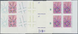 ** Vereinte Nationen - Genf: 1983. Progressive Proof (14 Phases) In Corner Blocks Of 4 For The Issue "World Commu - Unused Stamps
