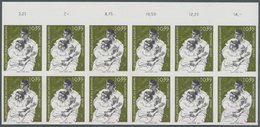 ** Vereinte Nationen - Genf: 1984. Ungezähnter OR-12er-Block Für Den 35c-Wert Der Ausgabe "Flüchtlinge" Mit Abbil - Unused Stamps