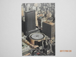 Postcard Madison Square Garden Sport Stadium New York City PU 1983 My Ref  B11671 - Stadi & Strutture Sportive