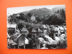 JAJCE-Mlinovi Na Plivi - Châteaux D'eau & éoliennes