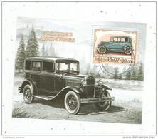 Timbre , Bloc  , Voitures , Automobile , République TOGOLAISE , 1999 , FORD A Tudor Sedan 1929 Et 1931 - Voitures