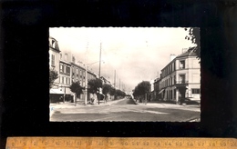 CROISSY SUR SEINE Seine Et Oise Yvelines 78 : Le Boulevard De La Mairie - Croissy-sur-Seine