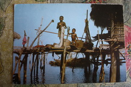 AFRICA -  BENIN - - Old Postcard  - 1970s - Little Girl - Benín