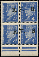 ** TIMBRES DE LIBERATION - **   LYON 15a : Pétain, 4f. Bleu, BLOC De 4 Dont 2 Ex. Surch. F.R Et 2 Ex. R. SEUL, TB - Libération