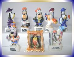 Droopy A 1997  ..Lot De 8 Fèves .. Ref AFF : 1-1997 ....( Pan 002) - Dessins Animés