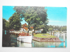 Postcard Caversham Lock River Thames Reading Berkshire My Ref  B11676 - Reading