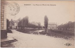 80  Hornoy La Place Et L'ecole Des Garcons - Hornoy Le Bourg