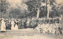 Beaumont Le Roger     27 :    Chasse A Courre.    Messe De St Hubert    (voir Scan) - Beaumont-le-Roger