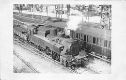 ¤¤  -  Carte-Photo D'un Train En Gare   -  Locomotive , Chemin De Fer  -  ¤¤ - Matériel
