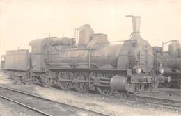 ¤¤  -  Carte-Photo Non Située D'une Locomotive En Gare  -  Train , Chemin De Fer   -  ¤¤ - Materiale