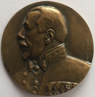 Médaille Bronze. Fernand Bernier. Bourgmestre De St. Gilles 1864-1929.  E. Canneel. Diam. 55mm - 68 Gr. - Profesionales / De Sociedad