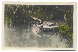 DONNE AL BAGNO IN UN CANNETO  CON COSTUME D'EPOCA - NV FP - Femmes