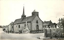 SAINT MAUGAN EGLISE ET LA ROUTE D'IFFENDIC - Autres & Non Classés