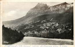 MAGLAND LA TRAVERSE ET LA POINTE D'AREU - Magland