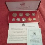 MALTA PROOF SET 1977 With RED CASE AND COA - Malta