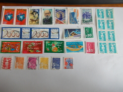 TIMBRE France Lot De 30 Timbres à Identifier - Mezclas (max 999 Sellos)