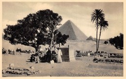EGYPTE  LA GRANDE PYRAMIDE - Pyramides