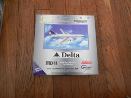 SCHUCO GEMINI JETS MAC DONNELL DOUGLAS DELTA AIT LINES - Airplanes & Helicopters