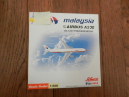 SCHUCO STAR JETS AIRBUS A3302 MALAYSIA 1/500 - Aviones & Helicópteros