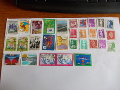TIMBRE France Lot De 30 Timbres à Identifier Tintin - Lots & Kiloware (mixtures) - Max. 999 Stamps