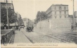 13. MARSEILLE. GRAND CHEMIN DE TOULON ET  CASERNE DES HUSSARDS - Monuments