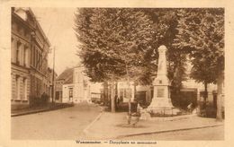 Waasmunster : Dorpplaats En Monument - Waasmunster