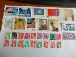 TIMBRE France Lot De 30 Timbres à Identifier - Mezclas (max 999 Sellos)