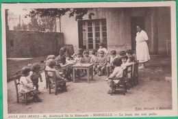 13 - Marseille - Asile Des Mères - 61, Boulvard De La Blancarde - La Leçon Des Tout Petits - Editeur: Hérault - Cinq Avenues, Chave, Blancarde, Chutes Lavies