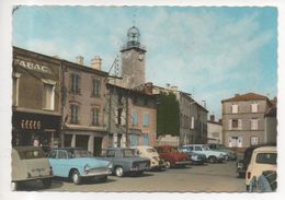 63.641/ LEZOUX - La Place Rimbert Et L'hospice - Lezoux