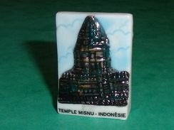 Fèves / Fève / Pays / Région : Monuments Célèbres D'asie , 1995 P 28 , Temple Misnu Indonésie    T9 - Paesi